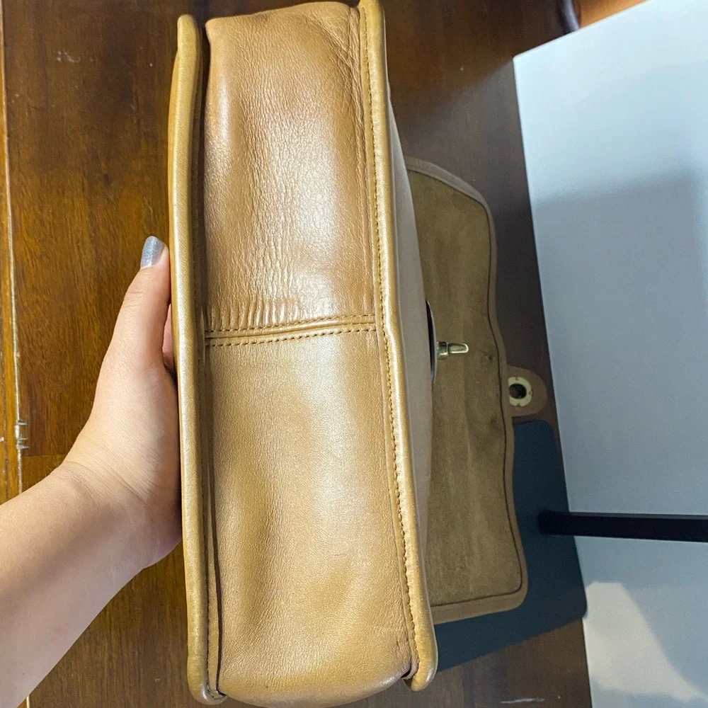 Vintage Coach Willis 9927 Camel and NWT CK547 Webbing Strap, NO ORIGINAL STRAP - Picture 7 of 16